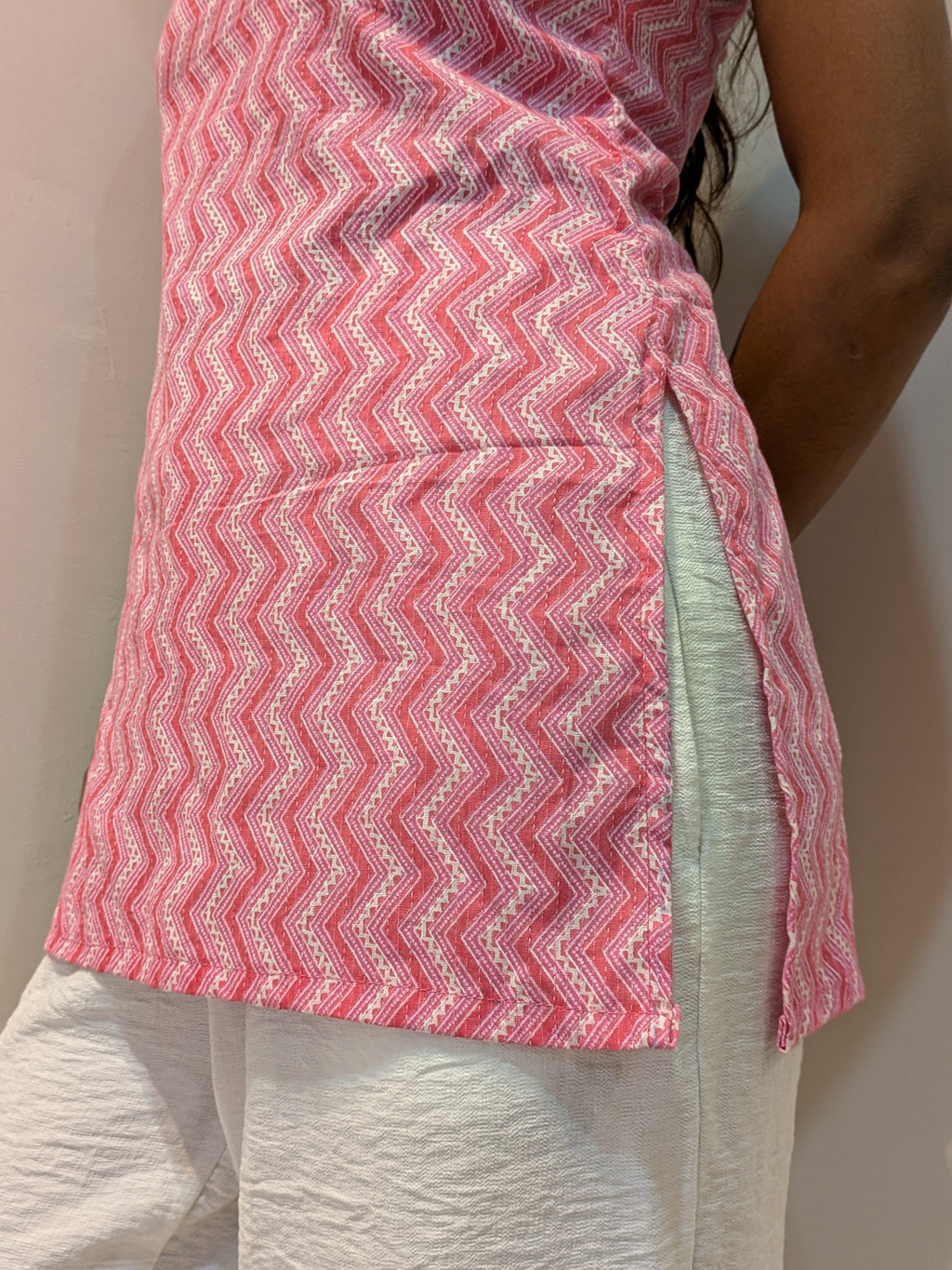 Aayushi-Pink T-shirt kurti