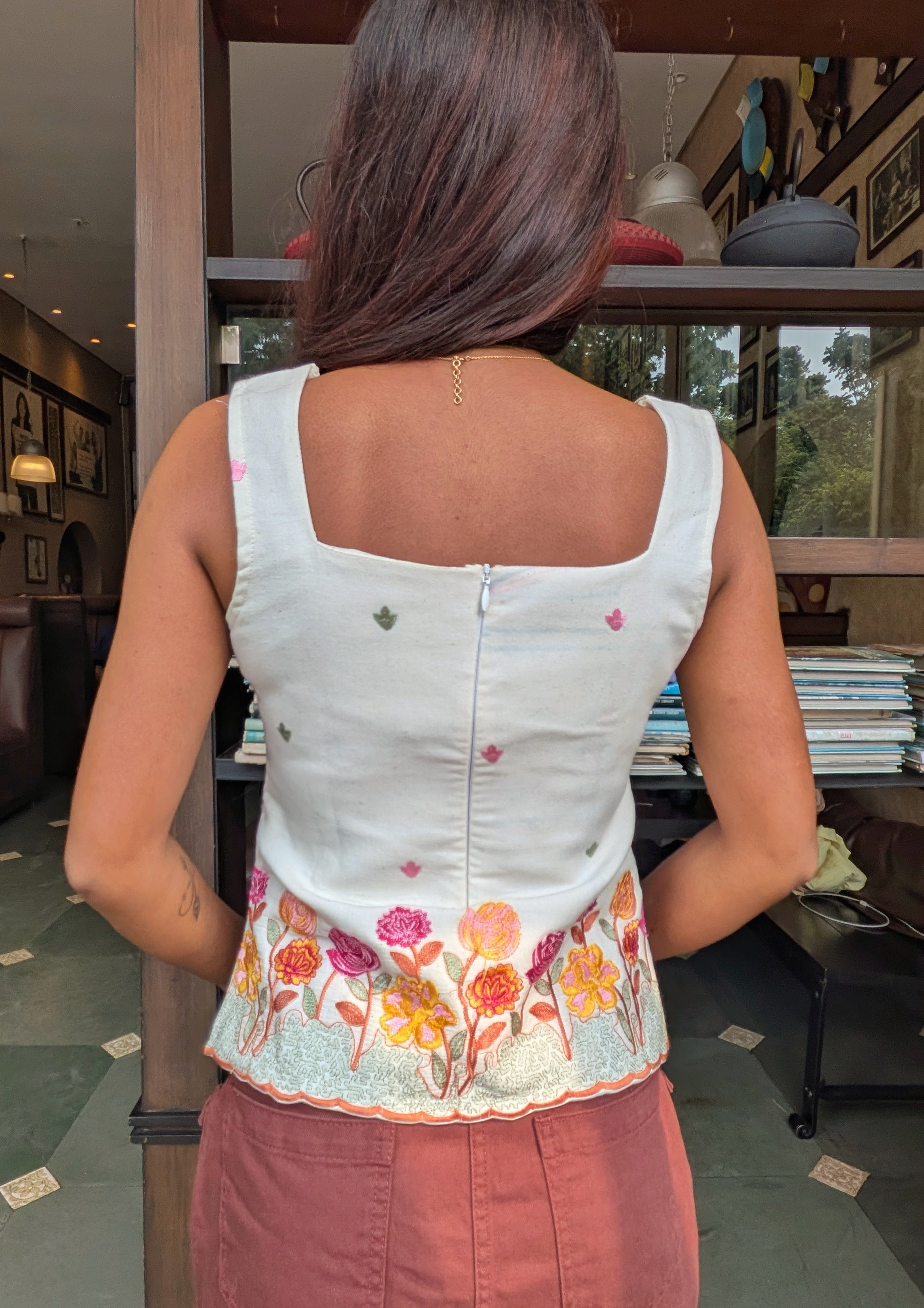 Hoor Embroidered vest top
