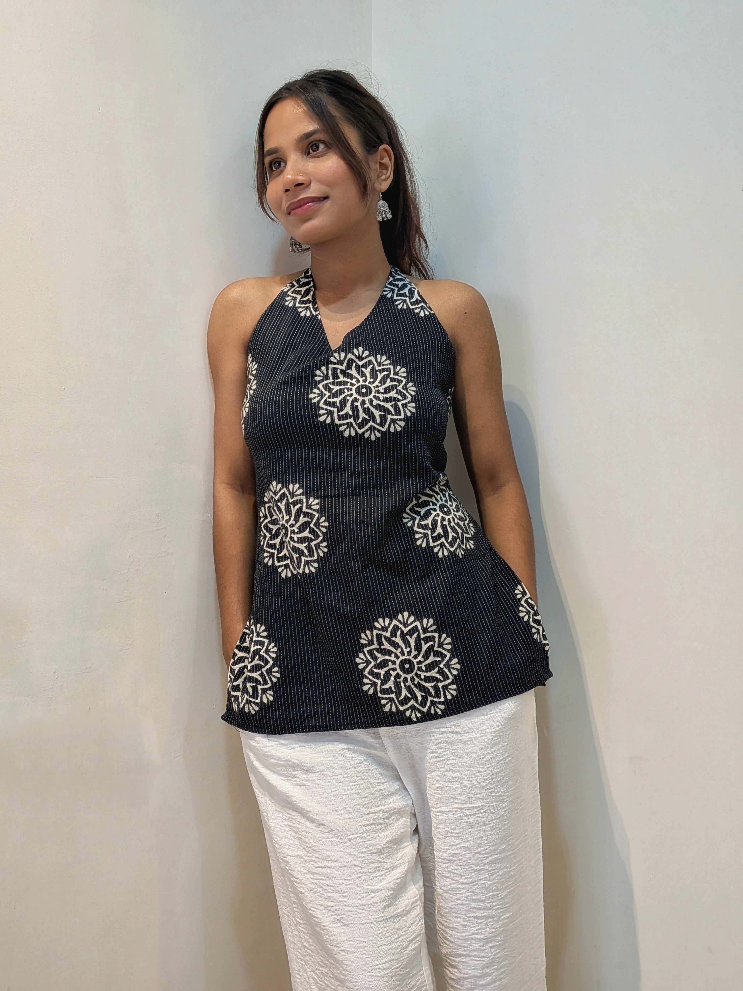 Dolli Halter Neck kurti.