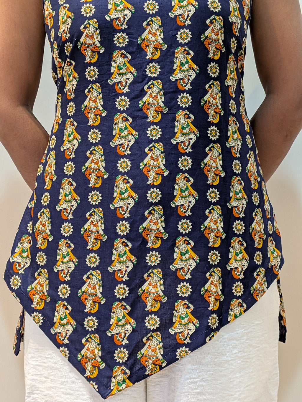 Akanksha Padded backless kurti