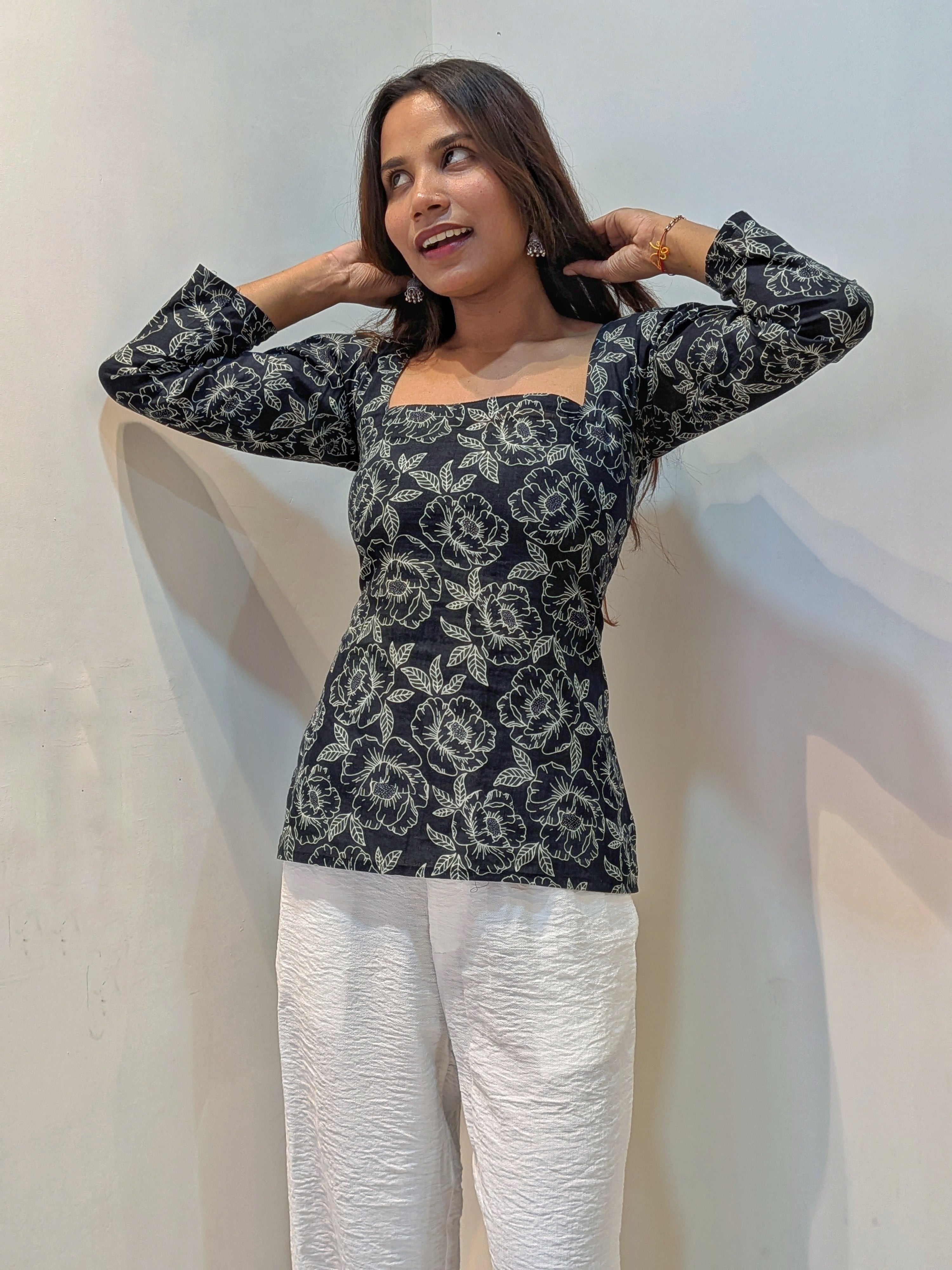 Kiya Short Kurti